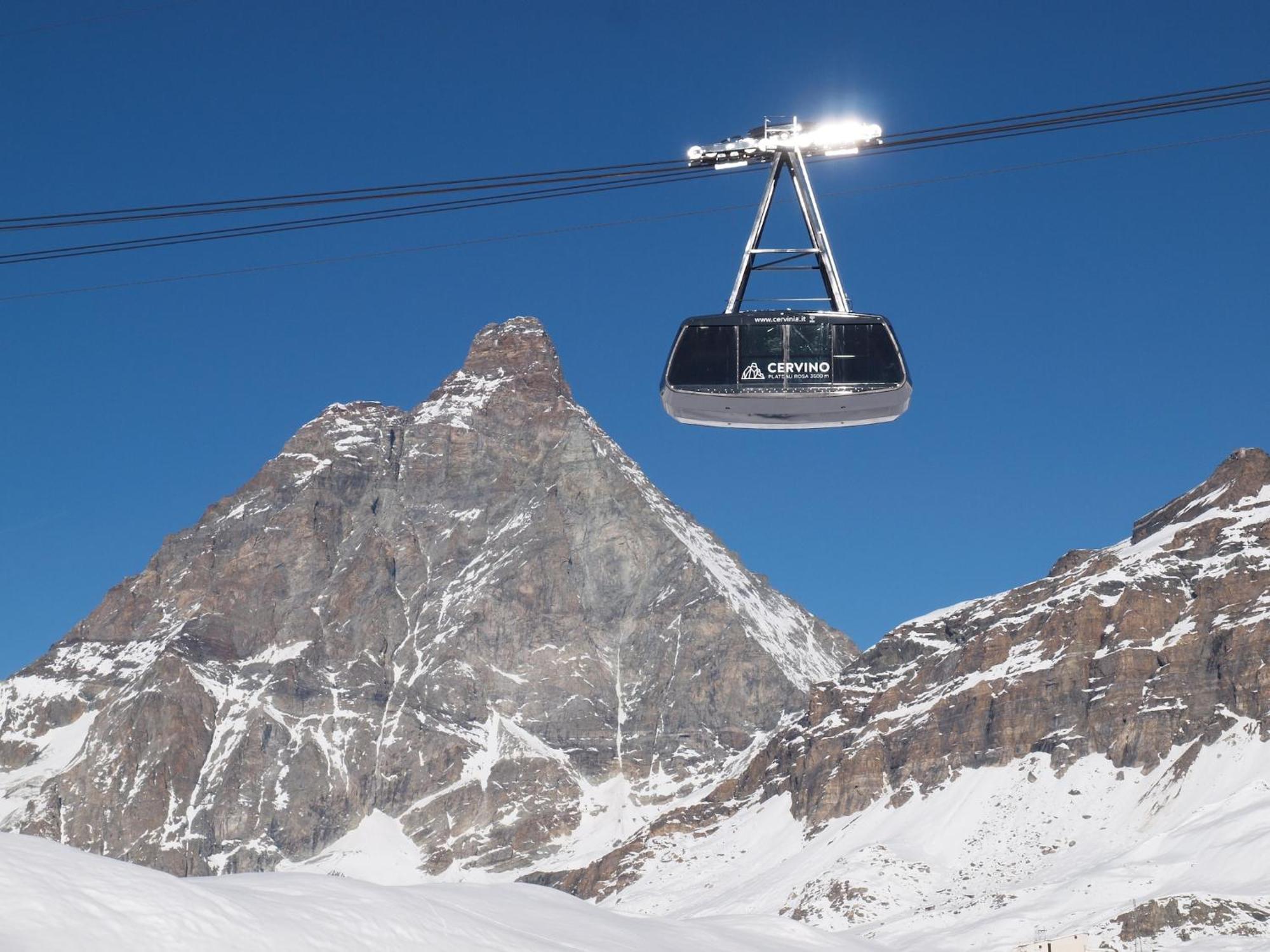 Contemporary Apartment In Breuil Cervinia Near Ski Area Exterior foto