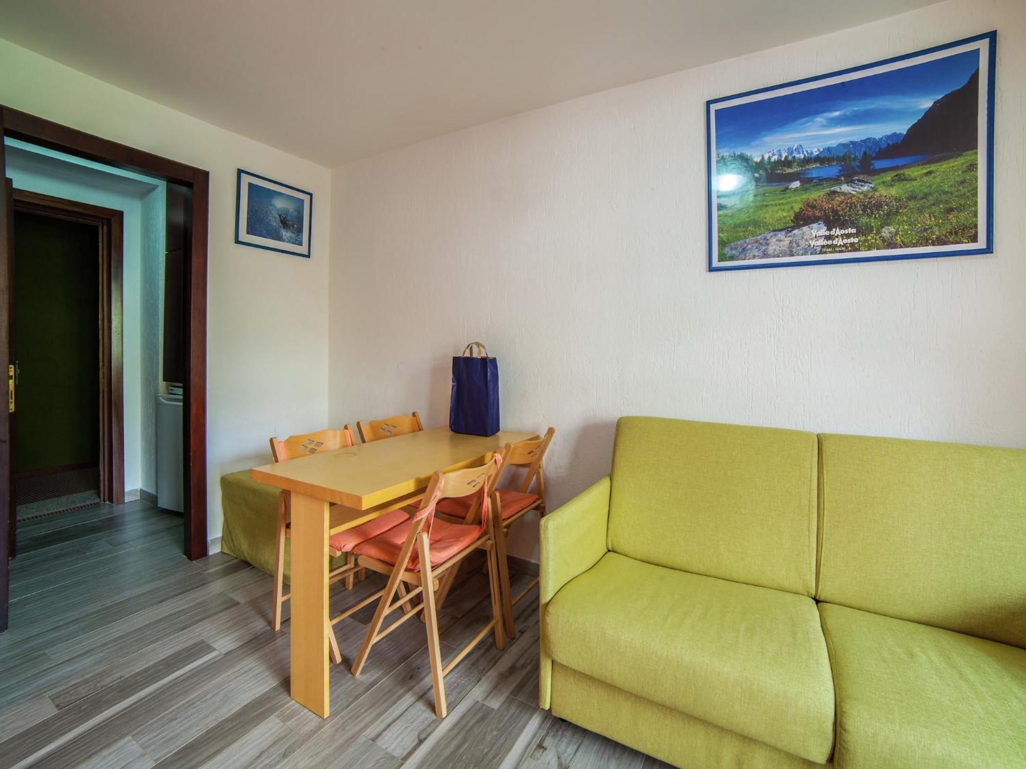 Contemporary Apartment In Breuil Cervinia Near Ski Area Exterior foto