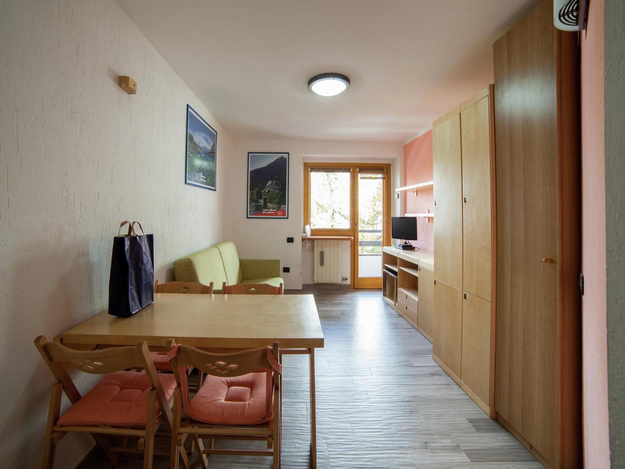 Contemporary Apartment In Breuil Cervinia Near Ski Area Exterior foto