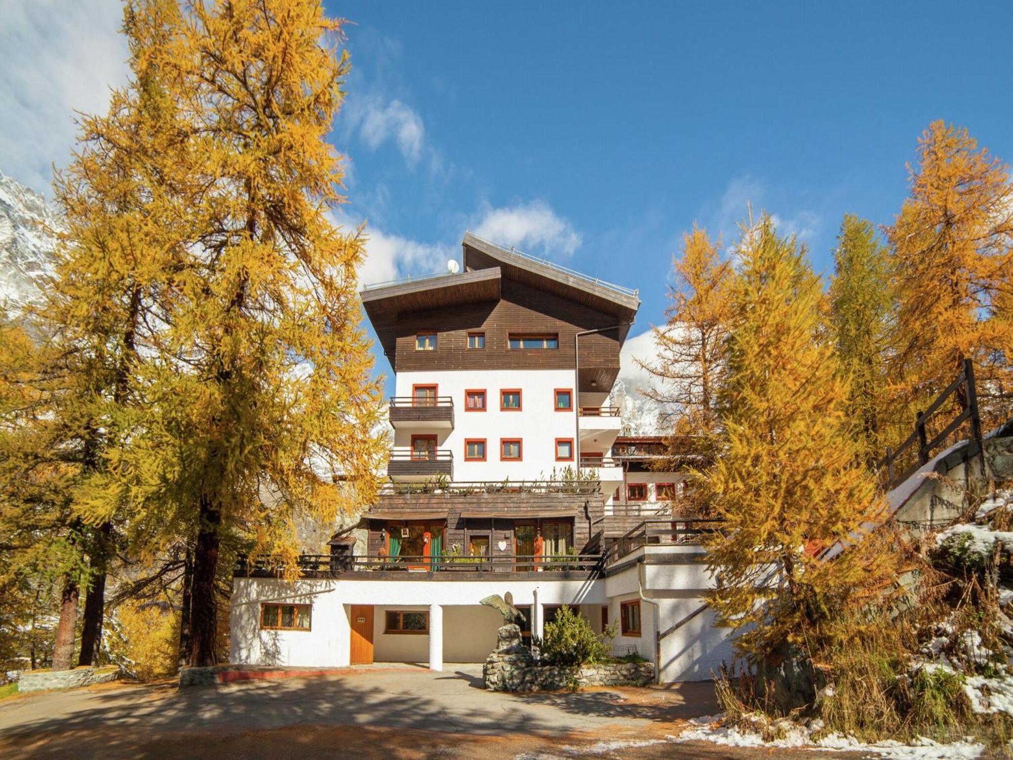 Contemporary Apartment In Breuil Cervinia Near Ski Area Exterior foto